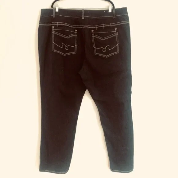 New Santana Plus Size Jeans Dark Wash - Picture 10 of 14